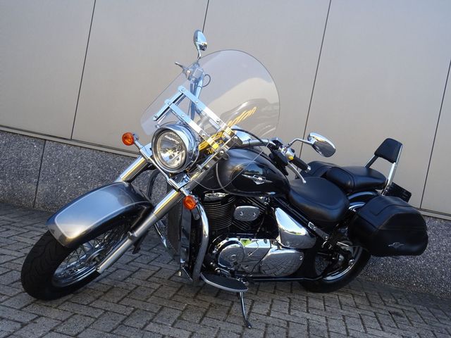 suzuki - vl-800-volusia