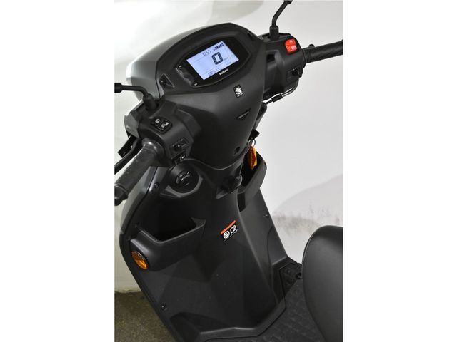 suzuki - address-125
