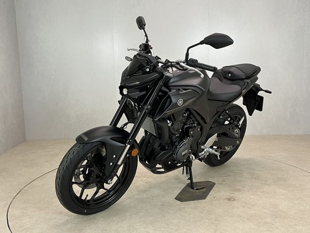 yamaha - mt-03