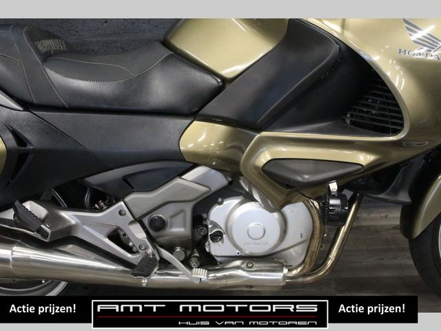 honda - nt-700-v-deauville-c-abs