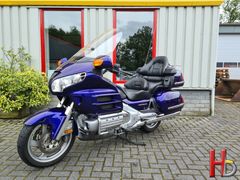 HONDA GL 1800 GOLDWING