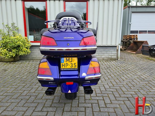 honda - gl-1800-goldwing