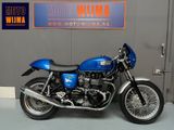 TRIUMPH THRUXTON 900