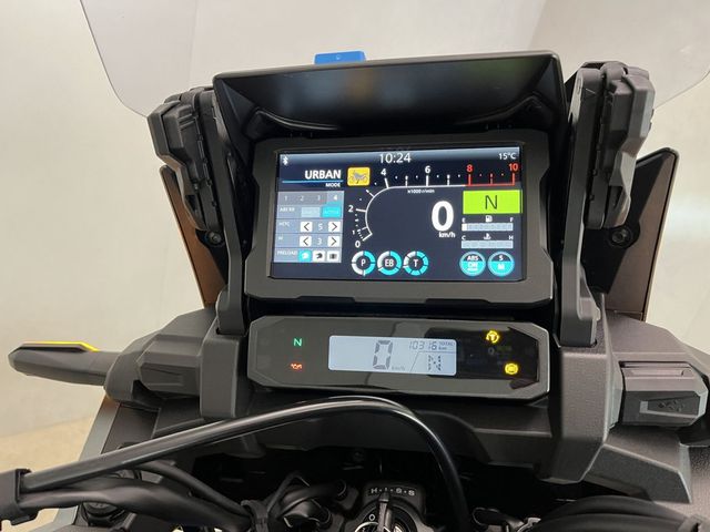 honda - crf-1100-l-africa-twin-adventure-sports