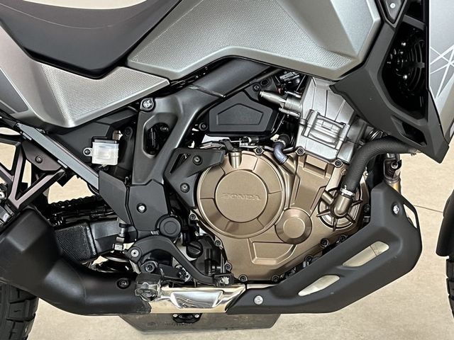 honda - crf-1100-l-africa-twin-adventure-sports