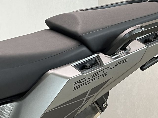 honda - crf-1100-l-africa-twin-adventure-sports