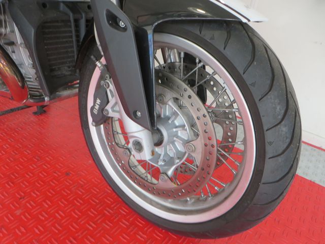 bmw - r-1200-r-classic