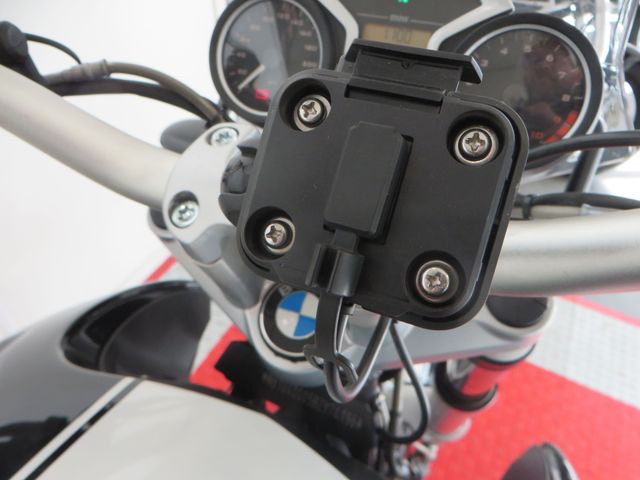 bmw - r-1200-r-classic