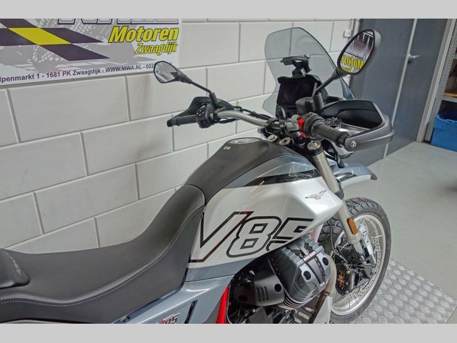 moto-guzzi - v-85-tt