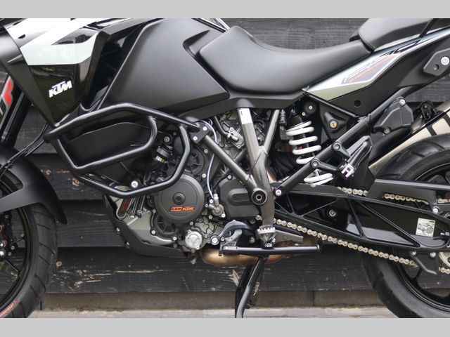 ktm - 1290-super-adventure-s