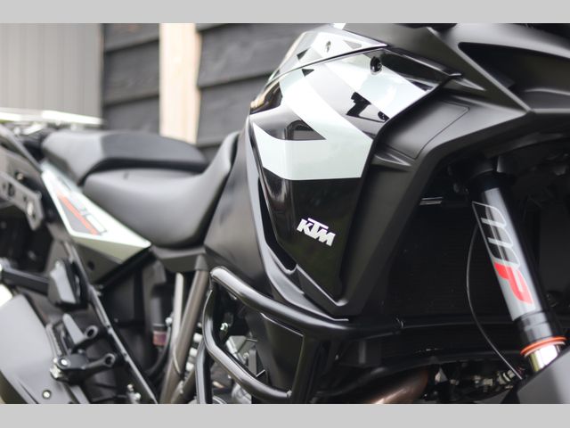 ktm - 1290-super-adventure-s