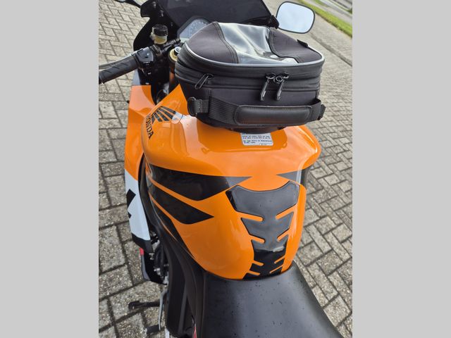 honda - cbr-1000-rr-fireblade