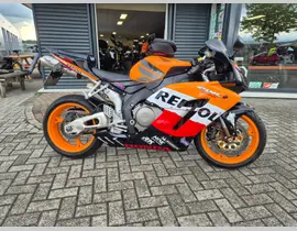 Honda CBR 1000 RR Fireblade 2005 occasion