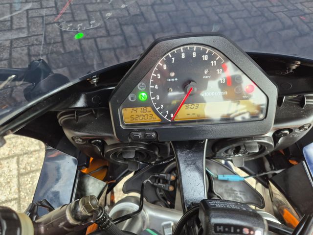 honda - cbr-1000-rr-fireblade