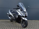 KYMCO AK 550