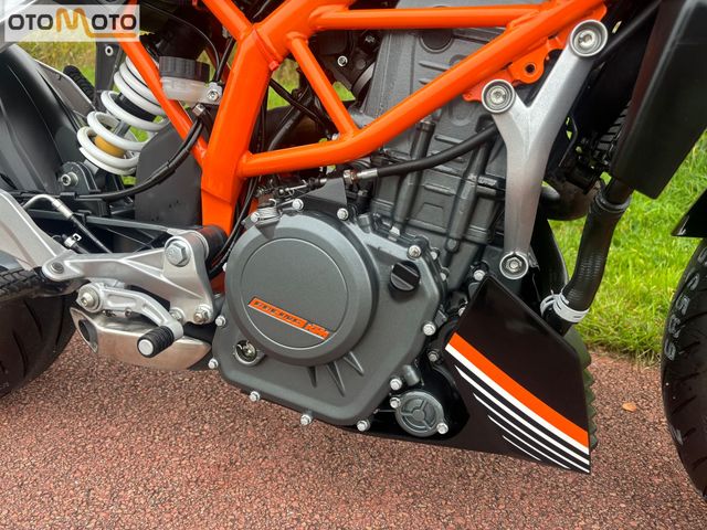 ktm - 390-duke