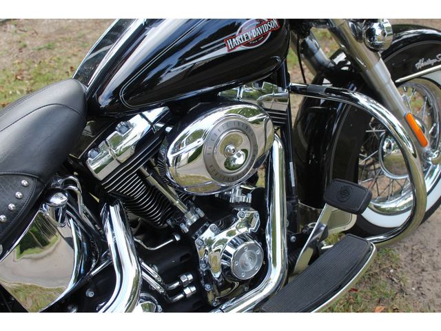 harley-davidson - heritage-softail-classic-flstc