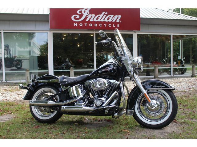 harley-davidson - heritage-softail-classic-flstc