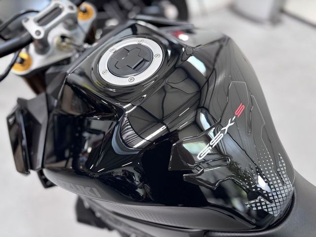 suzuki - gsx-s-1000