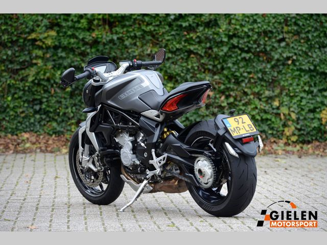 mv-agusta - dragster-800