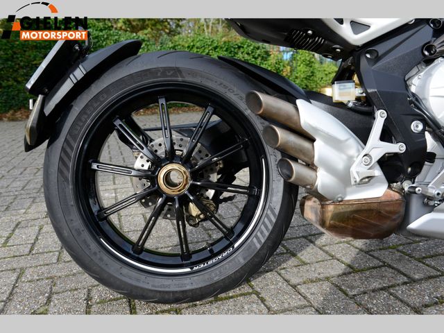 mv-agusta - dragster-800
