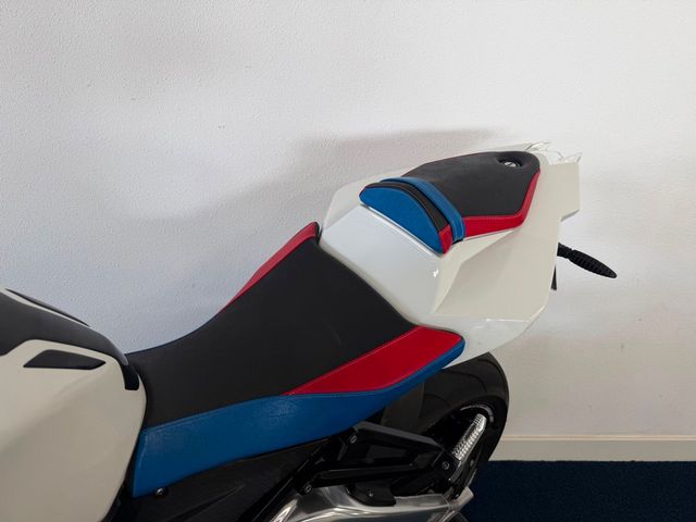 bmw - s-1000-rr-carbon-edition