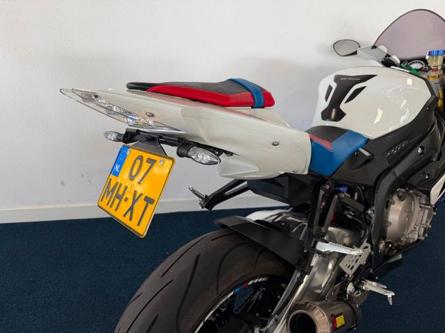 bmw - s-1000-rr-carbon-edition