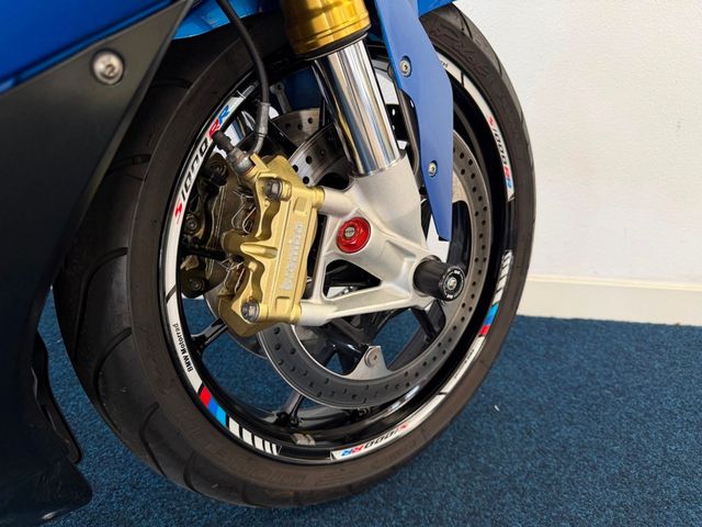 bmw - s-1000-rr-carbon-edition