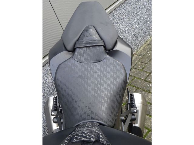 kawasaki - z1000-abs