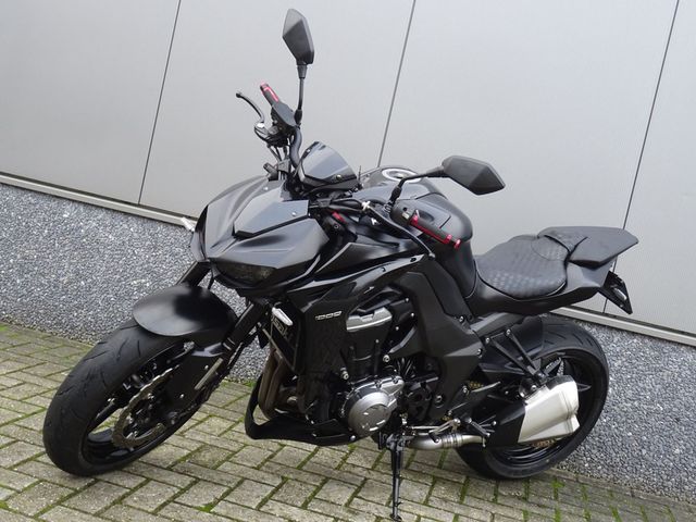 kawasaki - z1000-abs
