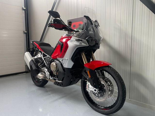 mv-agusta - enduro-veloce