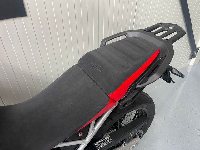 mv-agusta - enduro-veloce