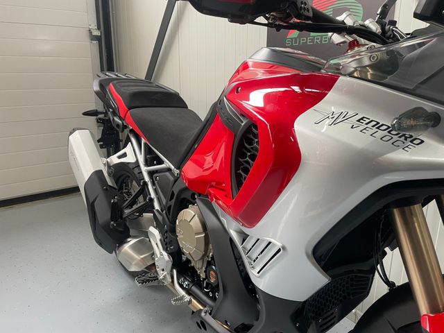 mv-agusta - enduro-veloce