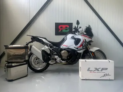 MV AGUSTA ENDURO VELOCE – foto 2