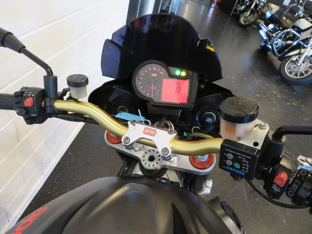 aprilia - tuono-1000-r