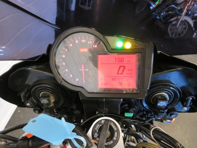 aprilia - tuono-1000-r