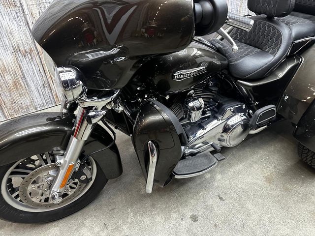 harley-davidson - tri-glide-ultra-114