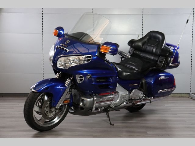 honda - gl-1800-goldwing-abs