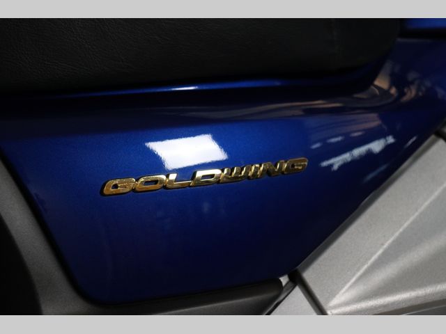 honda - gl-1800-goldwing-abs