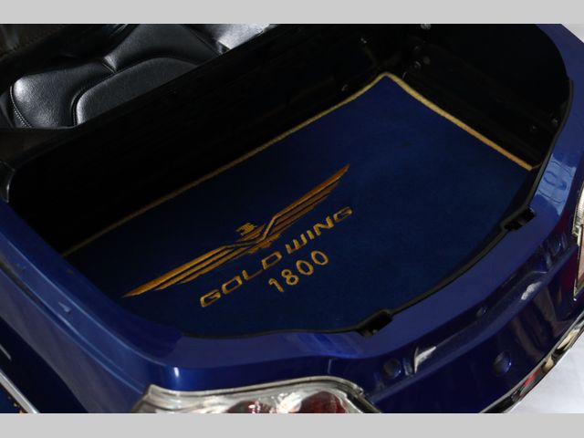 honda - gl-1800-goldwing-abs