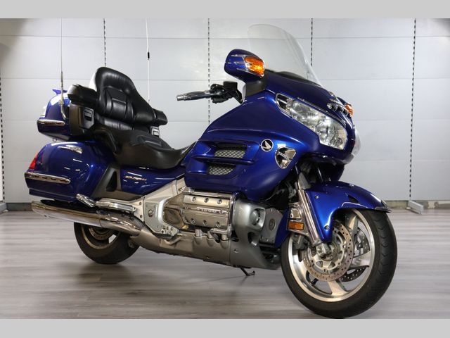 honda - gl-1800-goldwing-abs