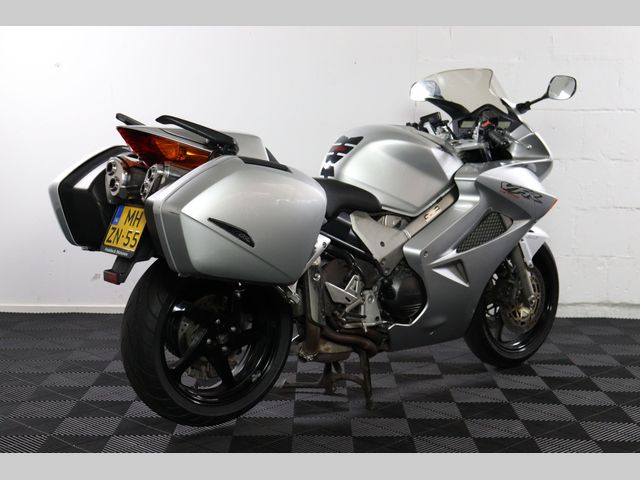 honda - vfr-800-fi