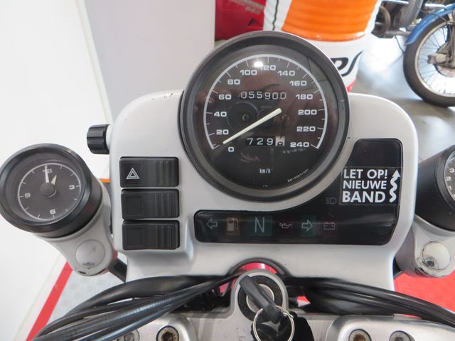 bmw - r-1100-r