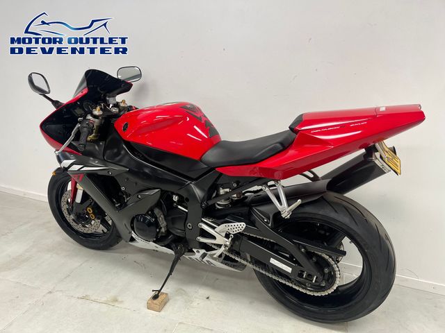 yamaha - yzf-r1