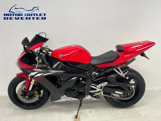 yamaha - yzf-r1