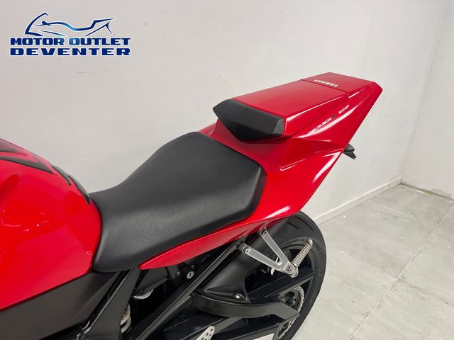 yamaha - yzf-r1