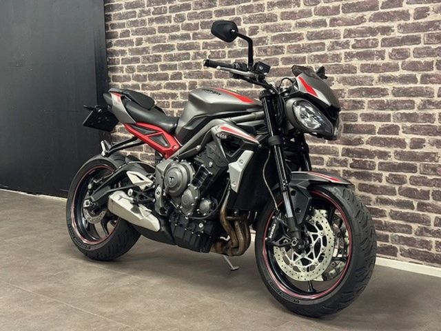 triumph - street-triple-r