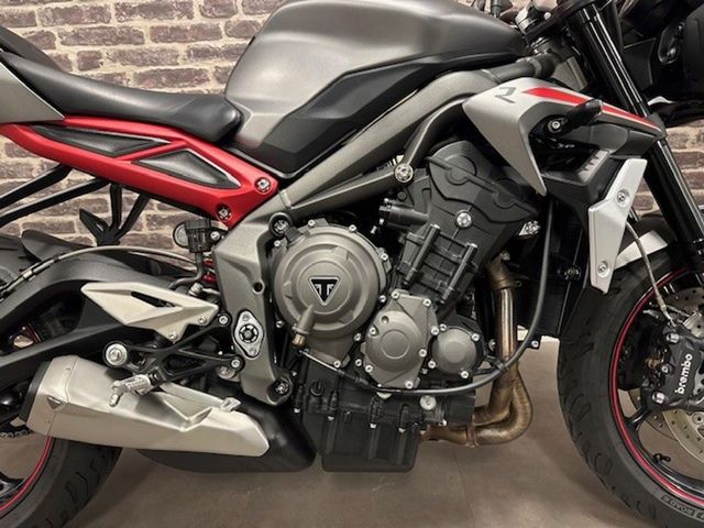 triumph - street-triple-r