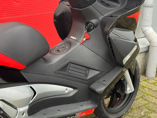 aprilia - sr-max-300-ie