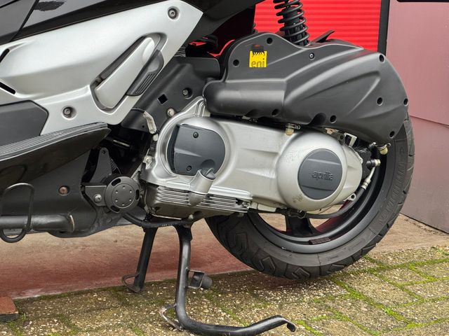 aprilia - sr-max-300-ie